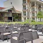Ramada Hotel & Suites By Wyndham Kusadasi Hotel Kusadasi