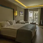 Hotel Ramada Hotel & Suites By Wyndham Kusadasi 4*