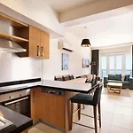 Hotel Ramada Hotel & Suites By Wyndham Kusadasi