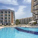 Ramada Hotel & Suites By Wyndham Kusadasi 4* Kusadasi