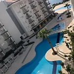 Ramada Hotel & Suites By Wyndham Kusadasi 4* Kusadasi