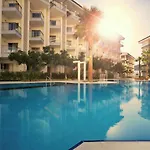 Hotel Ramada Hotel & Suites By Wyndham Kusadasi 4*