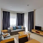 Ramada Hotel & Suites By Wyndham Kusadasi
