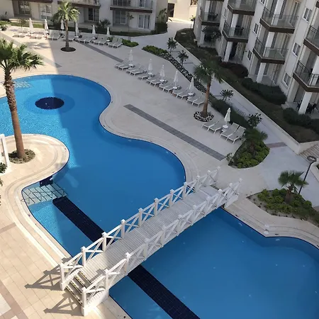 Hotell Ramada Hotel & Suites By Wyndham Kusadasi 4*