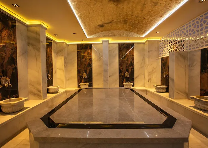 Ramada Hotel & Suites By Wyndham Kusadasi Hotell 4*