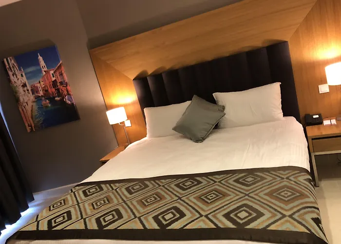 Ramada Hotel & Suites By Wyndham Kusadasi Kusadası