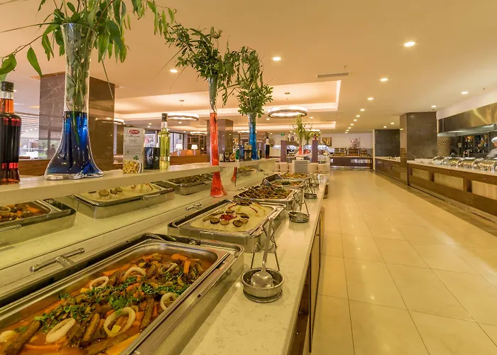 Ramada Hotel & Suites By Wyndham Kusadasi Kusadası