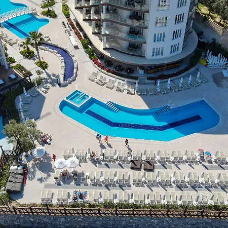 Hotel Ramada & By Wyndham 4*