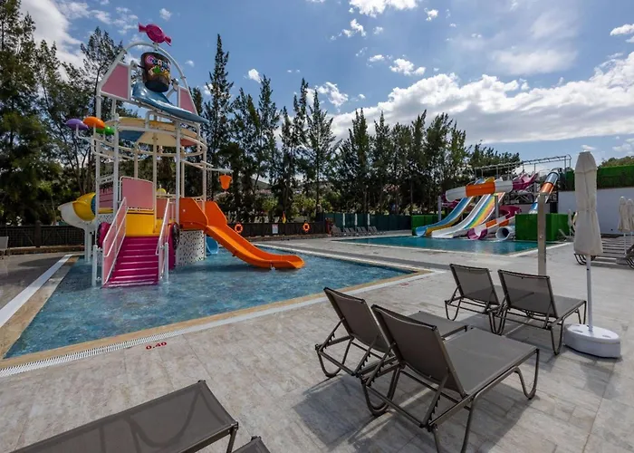 Ramada & By Wyndham Hotel 4*