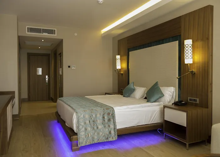 Ramada & By Wyndham 4*